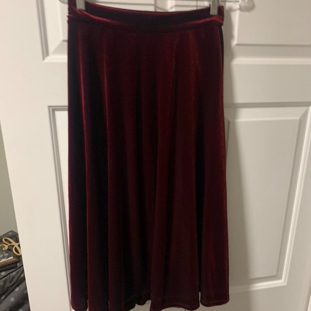 Mid Length Deep Red Velvet Skirt - M